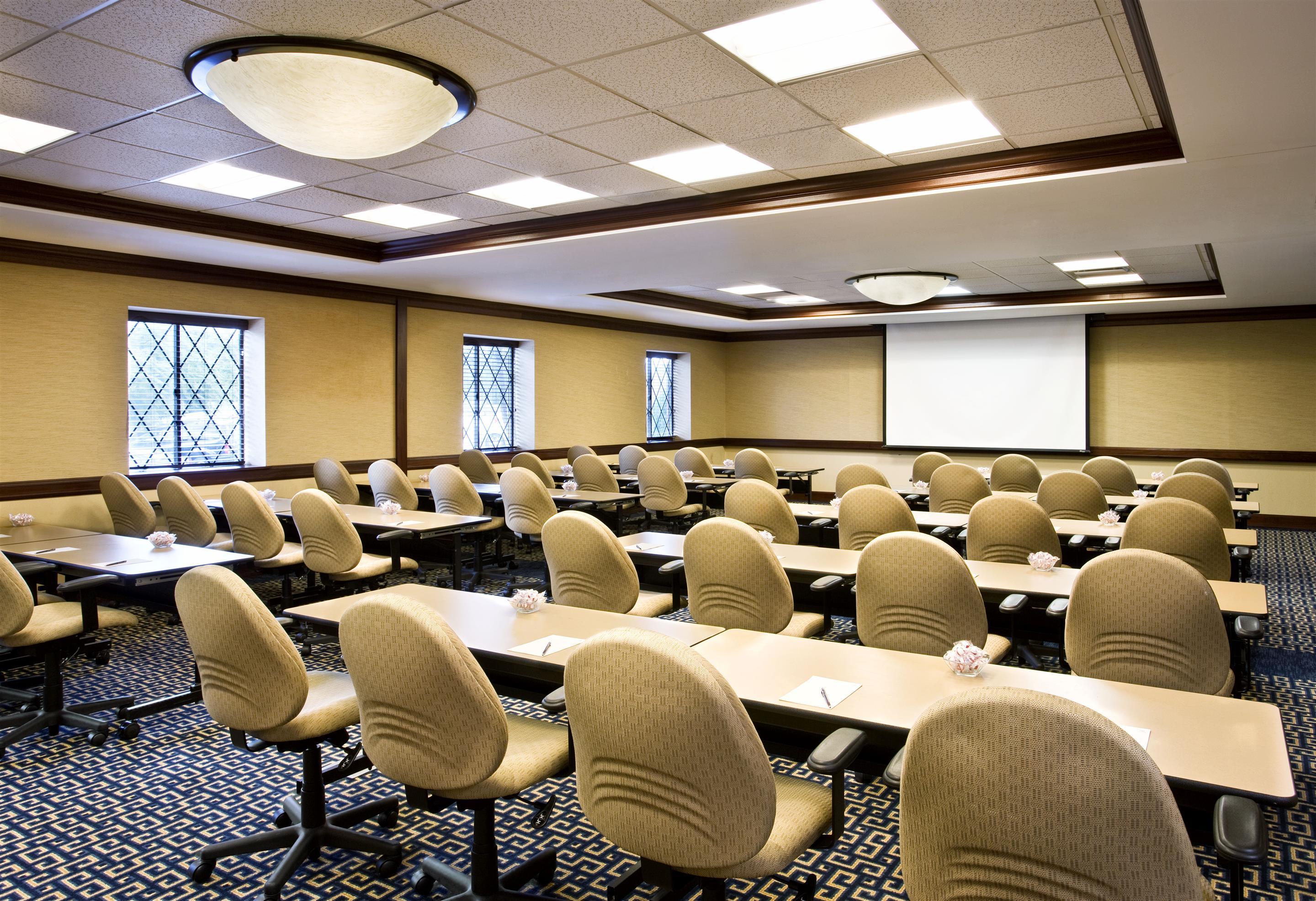 Sheraton Framingham Hotel & Conference Center מראה חיצוני תמונה