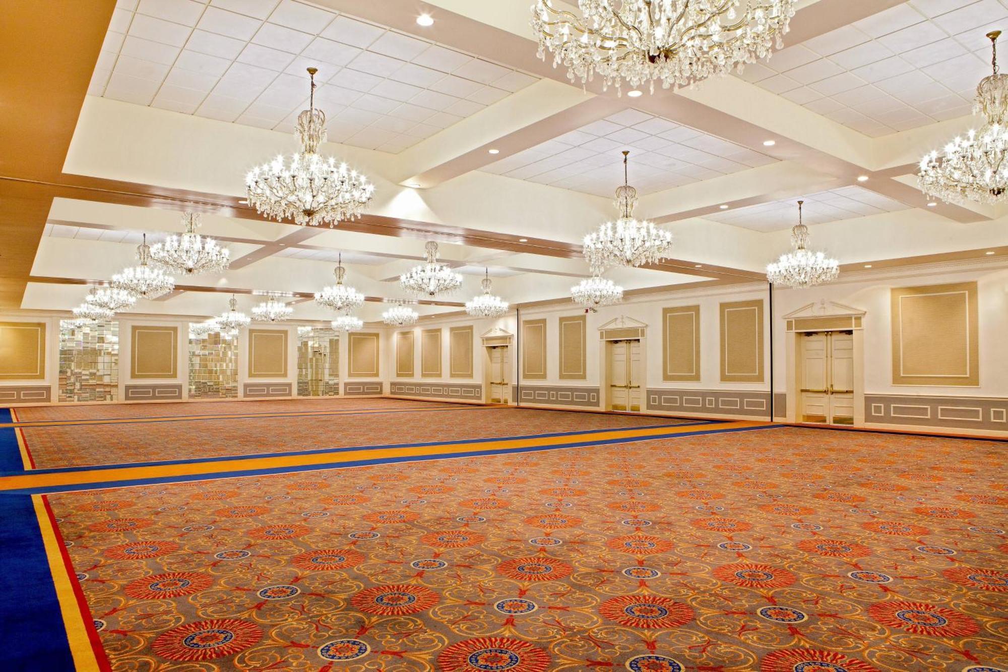 Sheraton Framingham Hotel & Conference Center מראה חיצוני תמונה