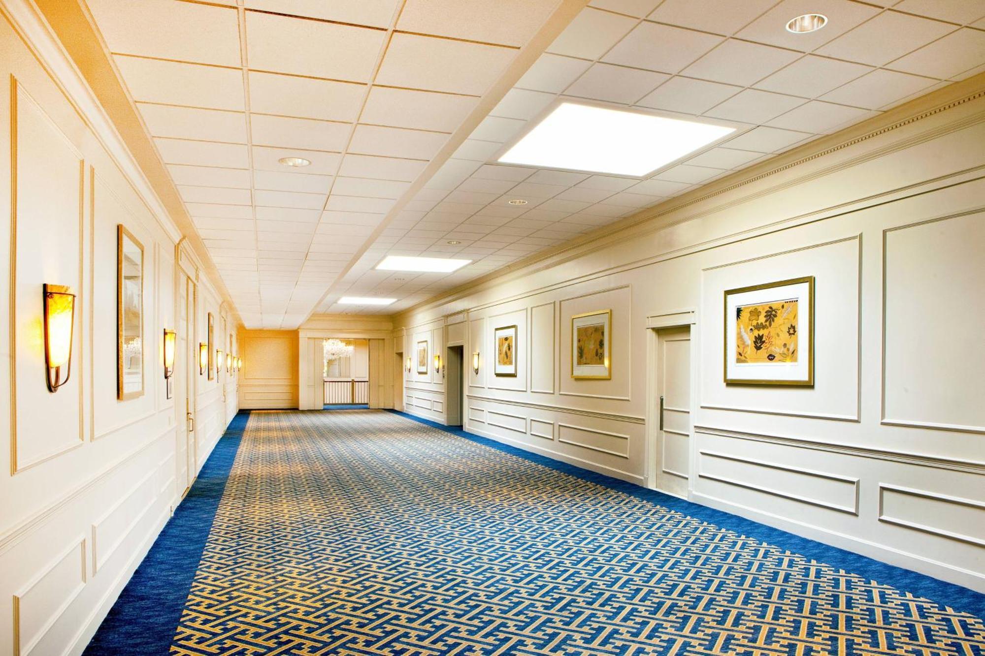 Sheraton Framingham Hotel & Conference Center מראה חיצוני תמונה