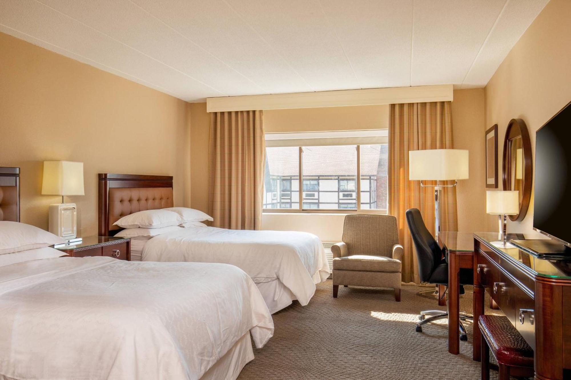 Sheraton Framingham Hotel & Conference Center מראה חיצוני תמונה